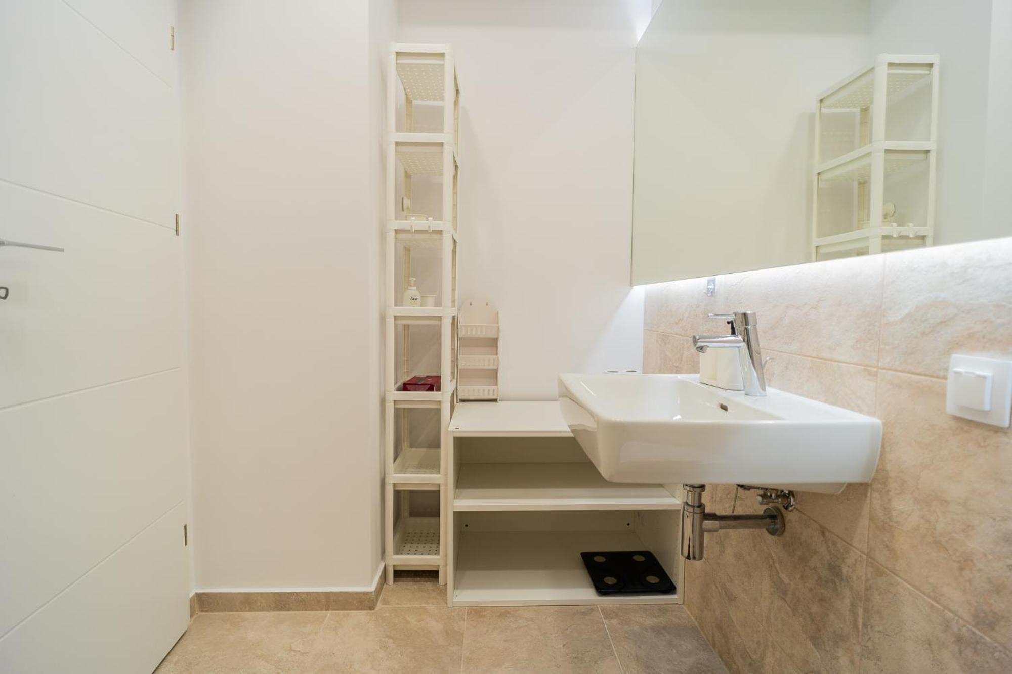 Lagoon Park Apartments With Beach View Bucarest Exterior foto